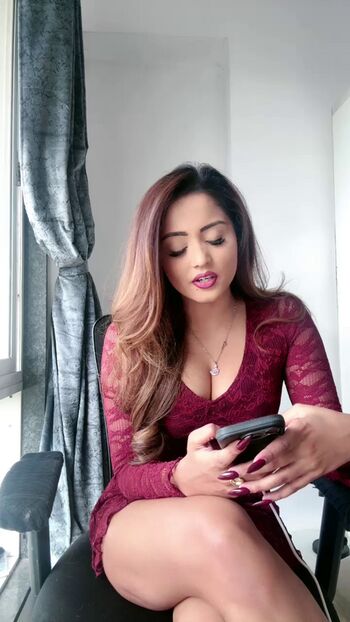 Full leaked Aaria private onlyfans photo