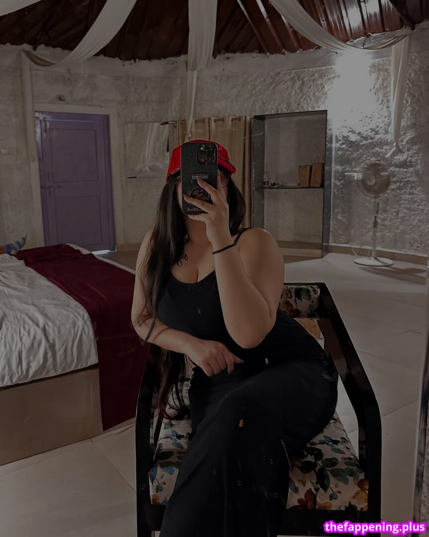 Aarohi Tirpude / aarohitirpude_ नग्न OnlyFans फोटो #16