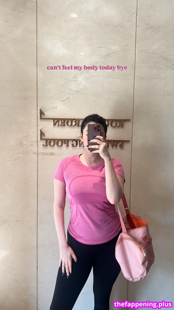 aasthashah97 / https: Nude OnlyFans Photo #3