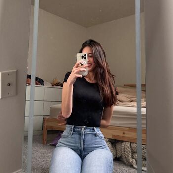 Full leaked Abbe lucia private onlyfans photo