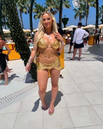 Full leaked Abbeym r x private onlyfans photo