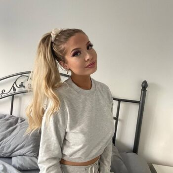 Full leaked Abbie wattsx private onlyfans photo