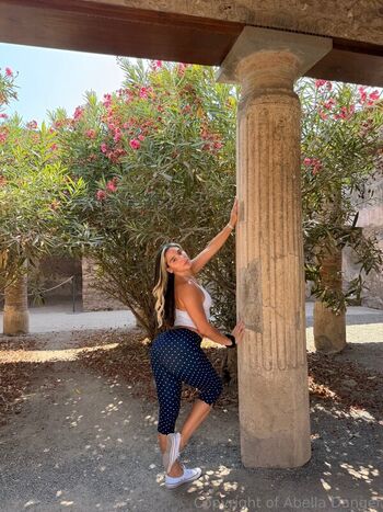 Full leaked Abella danger  page private onlyfans photo