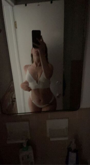 Full leaked Abgxlina private onlyfans photo