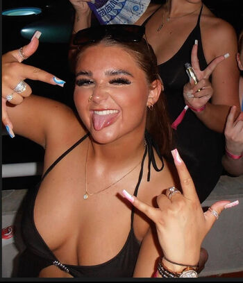 Full leaked Abi kent private onlyfans photo