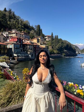 Full leaked Abida private onlyfans photo