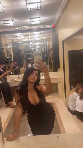 Full leaked Abida private onlyfans photo