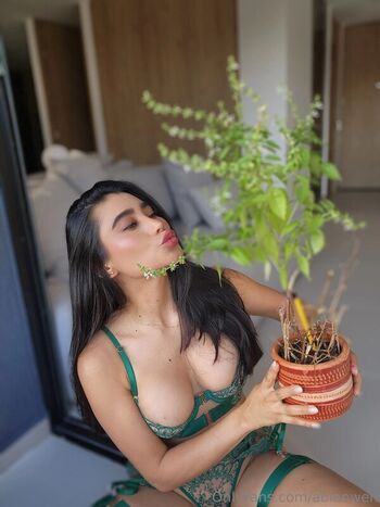 Full leaked Abie owen page private onlyfans photo