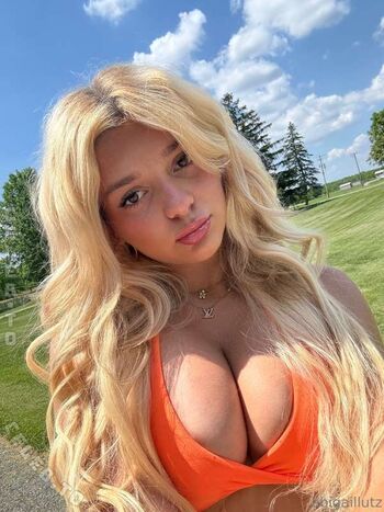 Full leaked Abigail lutz  page private onlyfans photo