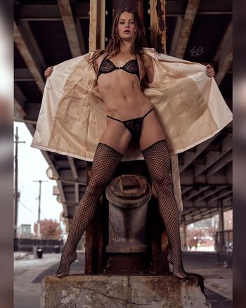 Full leaked Abigail thompson private onlyfans photo