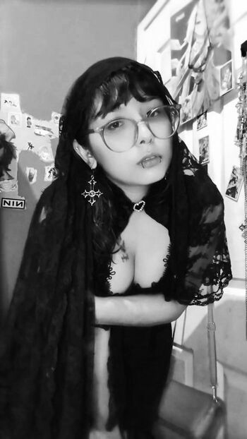 Full leaked Abynii private onlyfans photo
