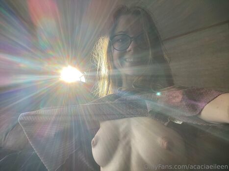 Full leaked Acacia eileen private onlyfans photo