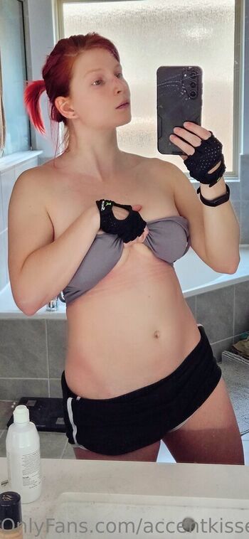 Full leaked Accentkisses private onlyfans photo
