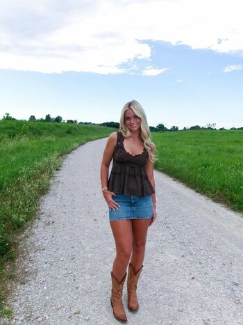 Full leaked Addie gloria private onlyfans photo