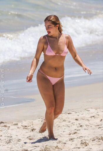 Full leaked Addison rae private onlyfans photo