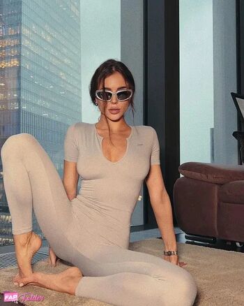 Full leaked Adel veigel private onlyfans photo