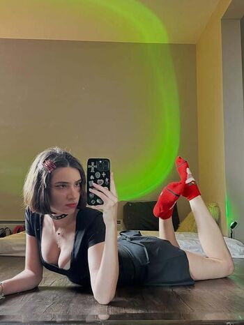 Full leaked Adelemoor private onlyfans photo