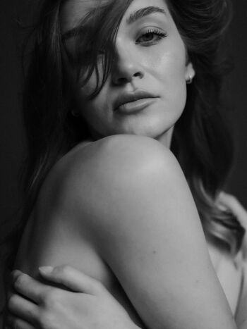 Full leaked Adelinafien page private onlyfans photo