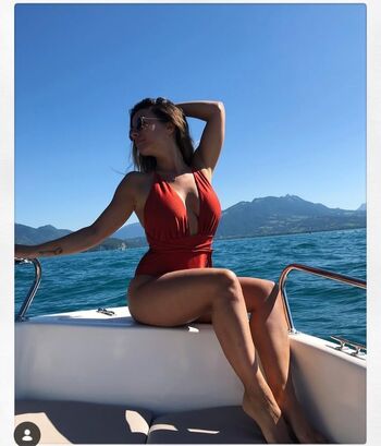 Full leaked Adeline chetail private onlyfans photo