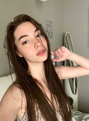 Full leaked Adellux adellev private onlyfans photo