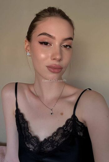 Full leaked Adellux adellev private onlyfans photo