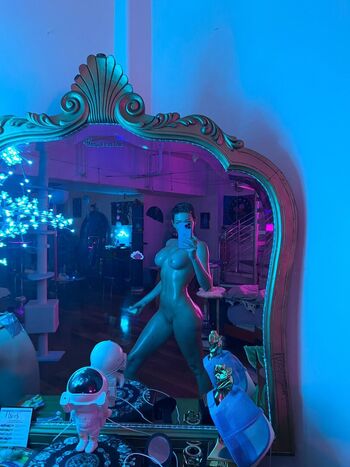 Full leaked Adira allure page private onlyfans photo