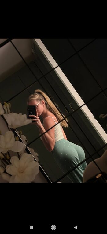Full leaked Adixia private onlyfans photo