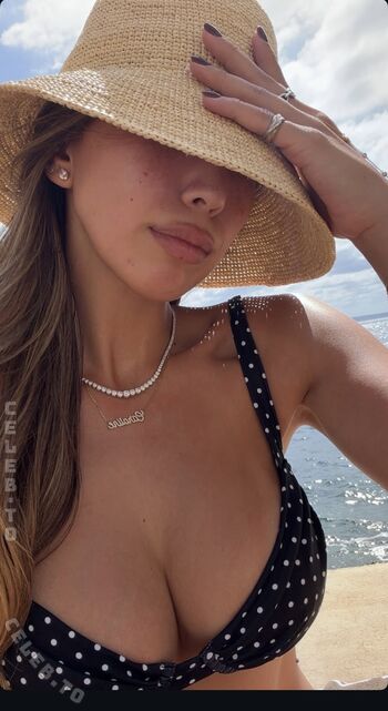 Full leaked Adorable caro private onlyfans photo