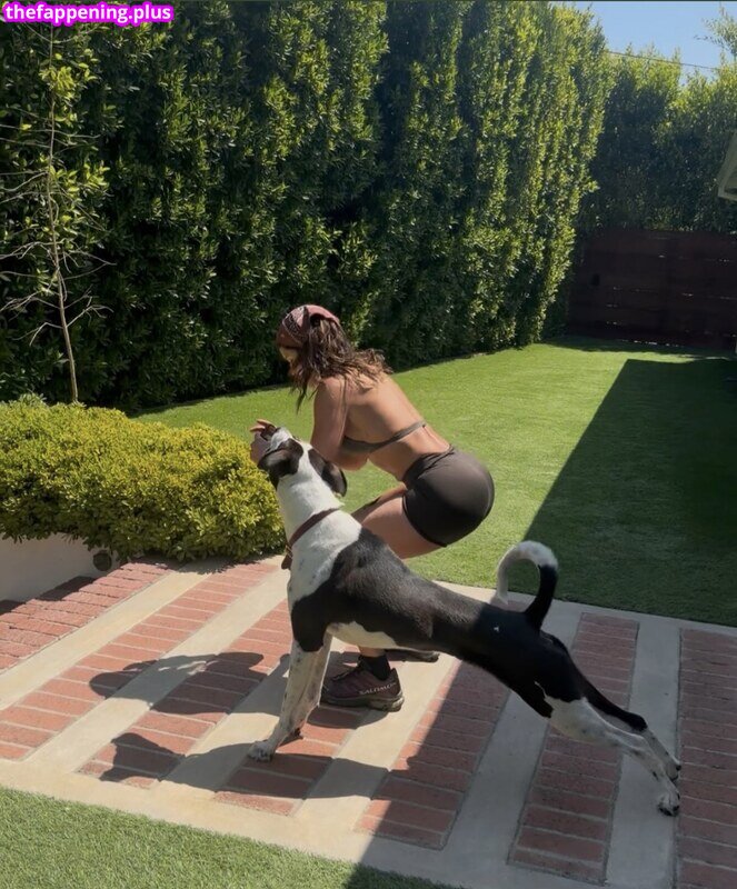 Adria Arjona