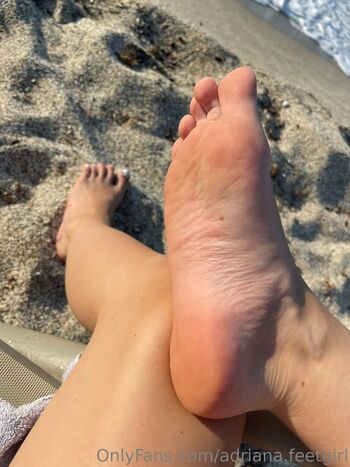 adriana.feetgirl