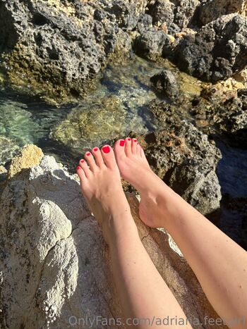 adriana.feetgirl
