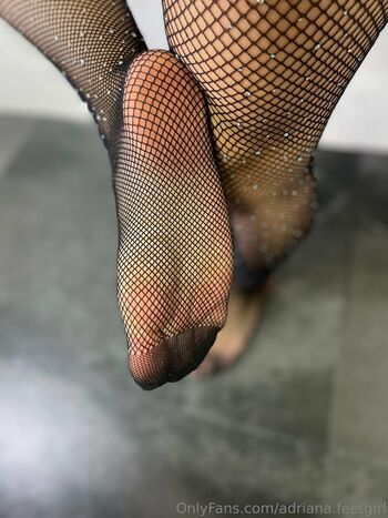adriana.feetgirl