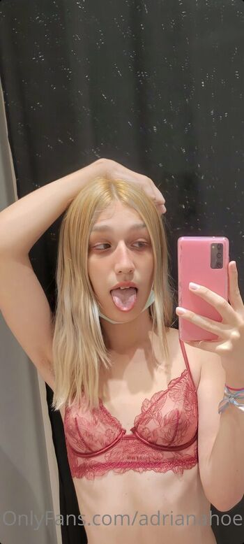 Full leaked Adrianahoe private onlyfans photo