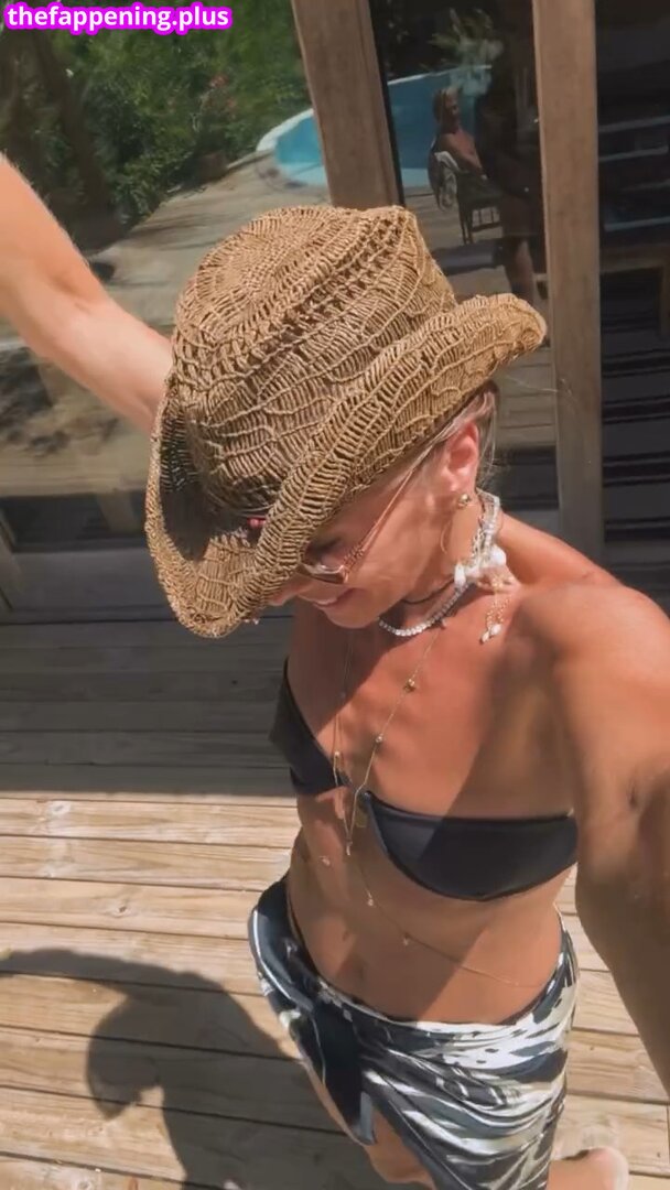 Adriane Galisteu / galisteuoficial Nacktes OnlyFans Foto #258