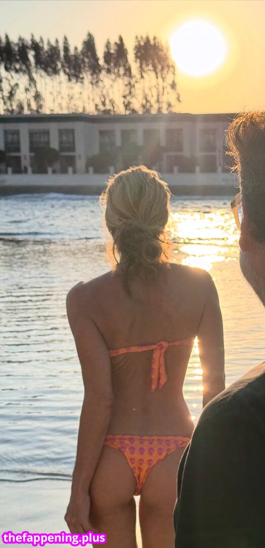 Adriane Galisteu / galisteuoficial Nude OnlyFans Photo #271