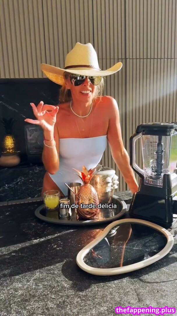 Adriane Galisteu / galisteuoficial Foto OnlyFans Desnuda #283