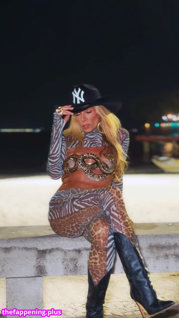 Adriane Galisteu / galisteuoficial Foto OnlyFans Nua #318