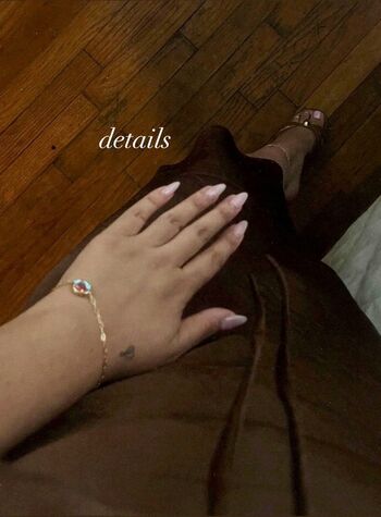 Full leaked Adriannaledesma private onlyfans photo