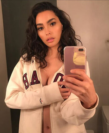 Full leaked Adrianne ho page private onlyfans photo