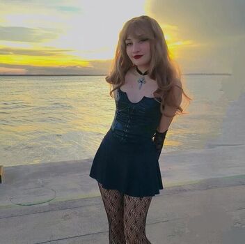 Adrya Oliv