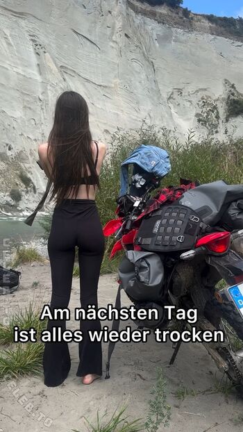 Full leaked Affe auf bike  page private onlyfans photo