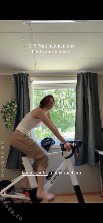 Full leaked Affe auf bike private onlyfans photo