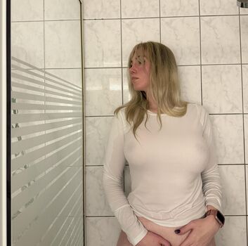 Full leaked Afterhoursme private onlyfans photo