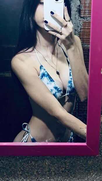 Full leaked Agostinamakeup private onlyfans photo