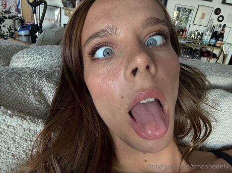 Full leaked Ahegao long tongue drool girls private onlyfans photo