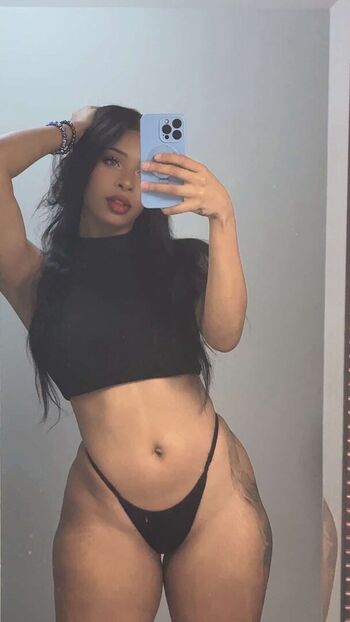 Full leaked Ahquamarine  page private onlyfans photo