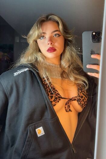 Full leaked Aiiygatorz page private onlyfans photo