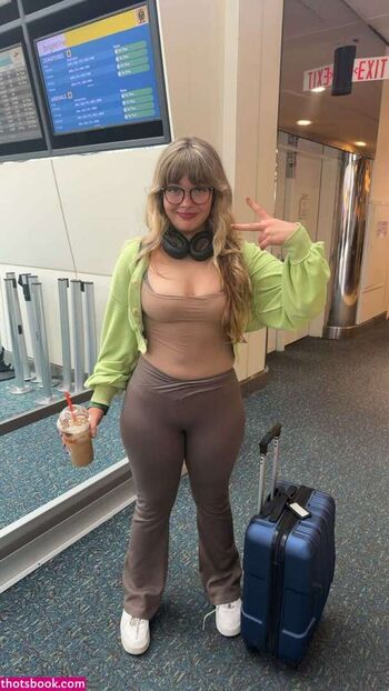 Full leaked Aiiygatorz page private onlyfans photo