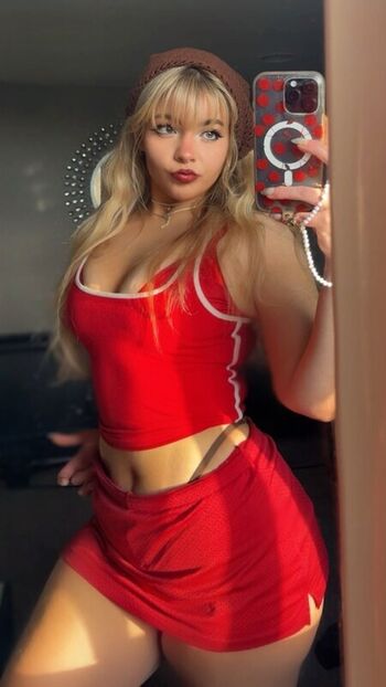 Full leaked Aiiygatorz private onlyfans photo