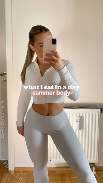 Full leaked Aileen kxs private onlyfans photo